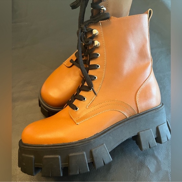 Marc Fisher Ltd. Happy Lace Combat Boots *NEW* - Picture 3 of 7